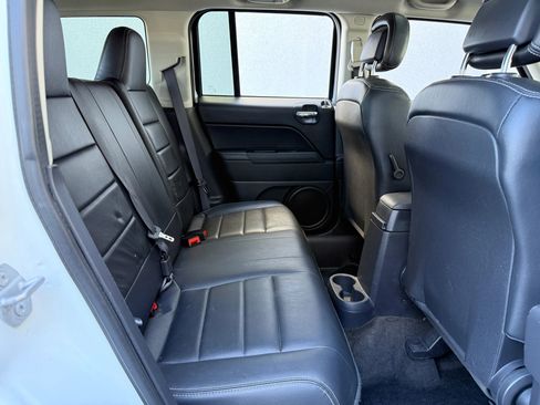 Used 2016 Jeep Patriot High Altitude image 18