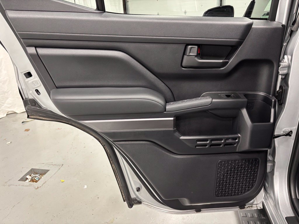 Used 2026 Toyota 4Runner SR5 AWD/4WD image 42