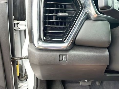 Used 2023 GMC Canyon Elevation RWD image 27