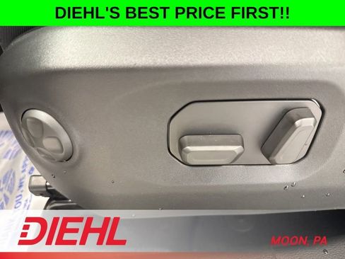 New 2026 Jeep Gladiator Sport AWD/4WD image 19