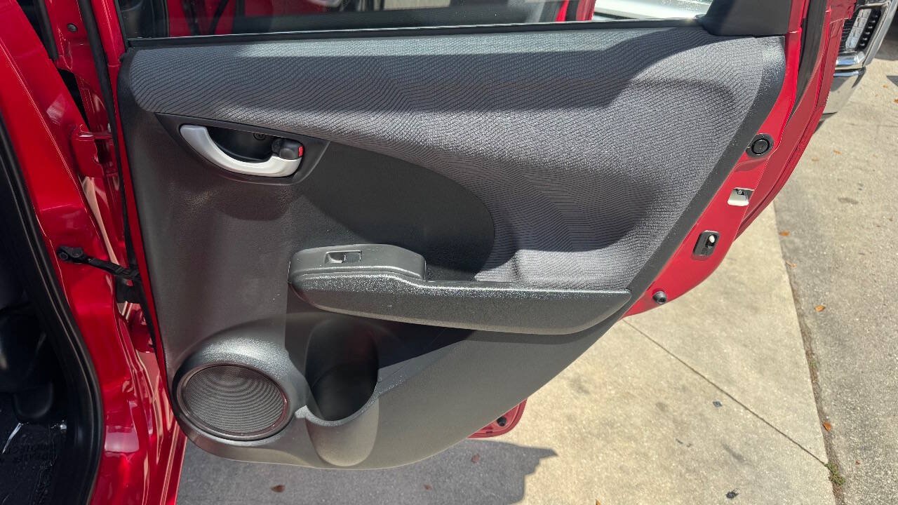 Used 2013 Honda Fit image 19