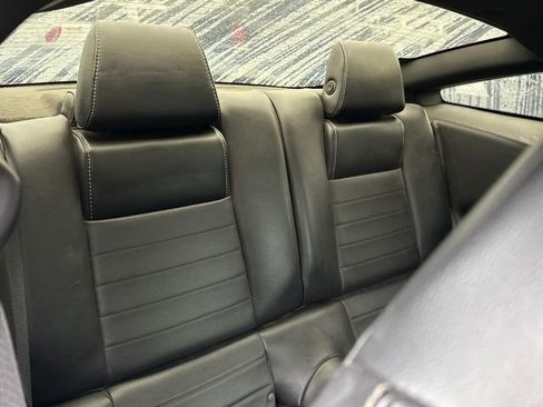 Used 2013 Ford Mustang GT Premium w/ Brembo Brake Pkg image 18