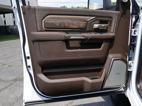 Used 2026 RAM 3500 Longhorn AWD/4WD image 29