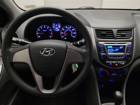 Used 2016 Hyundai Accent SE FWD image 22