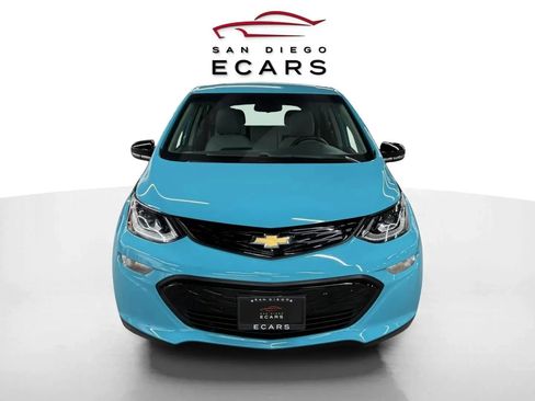 Used 2020 Chevrolet Bolt LT image 2