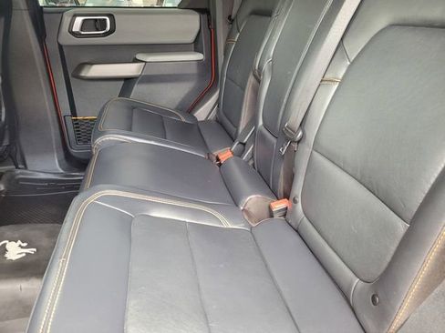 Certified 2023 Ford Bronco Badlands AWD/4WD image 13