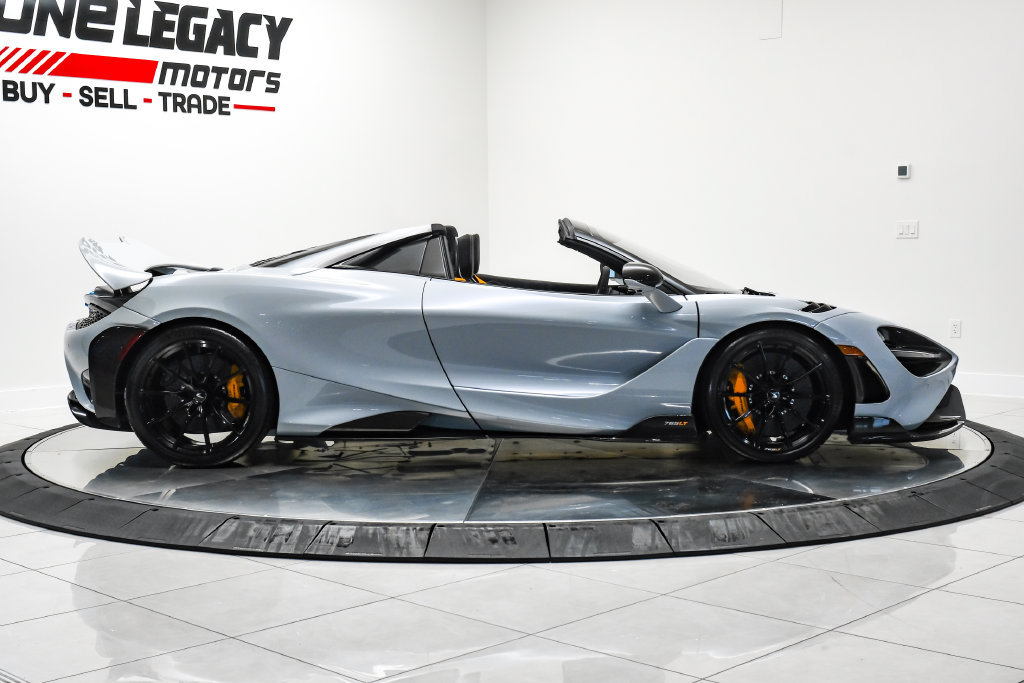 Used 2022 McLaren 765LT RWD image 8
