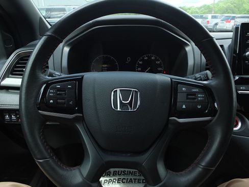 Used 2025 Honda Odyssey Sport-L image 24