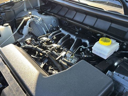 Used 2024 Nissan Pathfinder Rock Creek image 30