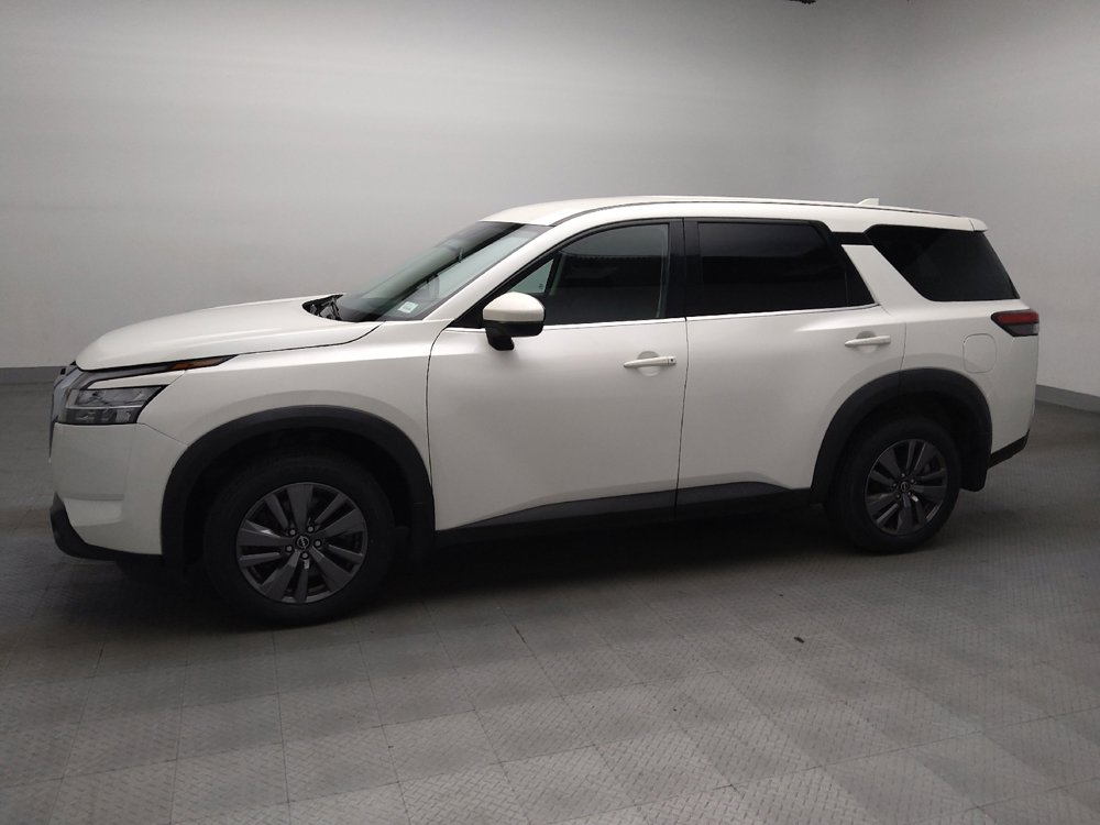 Used 2022 Nissan Pathfinder SV AWD/4WD image 3