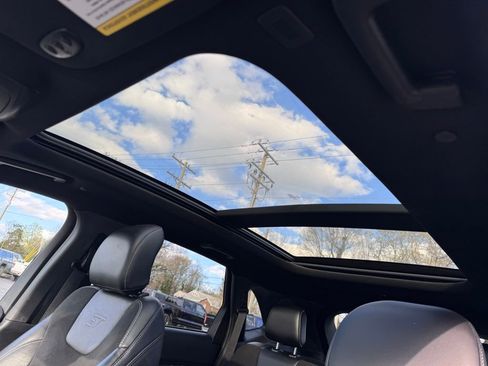 Used 2019 Ford Edge ST w/ Equipment Group 401A image 12