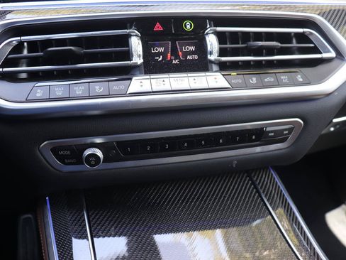 Used 2021 BMW X5 M50i w/ Premium Package AWD/4WD image 39