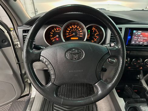 Used 2008 Toyota 4Runner Sport AWD/4WD image 13