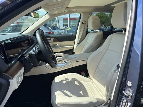 Used 2024 Mercedes-Benz GLE 450 4MATIC image 7