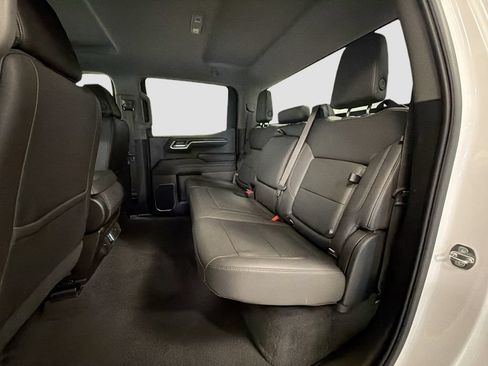 Used 2023 GMC Sierra 1500 SLT AWD/4WD image 25