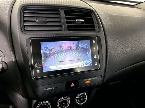 Used 2019 Mitsubishi Outlander Sport SE image 21