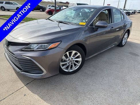 Used 2023 Toyota Camry LE image 1