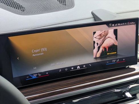 Used 2025 BMW X5 xDrive50e w/ Parking Assistance Package image 12