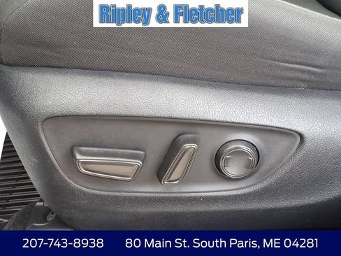 Used 2024 Toyota RAV4 XLE w/ Convenience Package AWD/4WD image 12