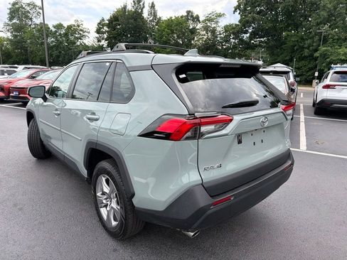 Certified 2022 Toyota RAV4 XLE w/ Convenience Package AWD/4WD image 8