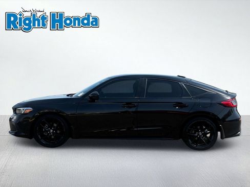 Used 2024 Honda Civic Sport image 3