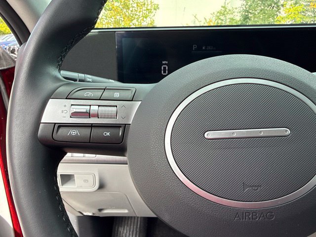 Used 2024 Hyundai Kona SEL AWD/4WD image 33