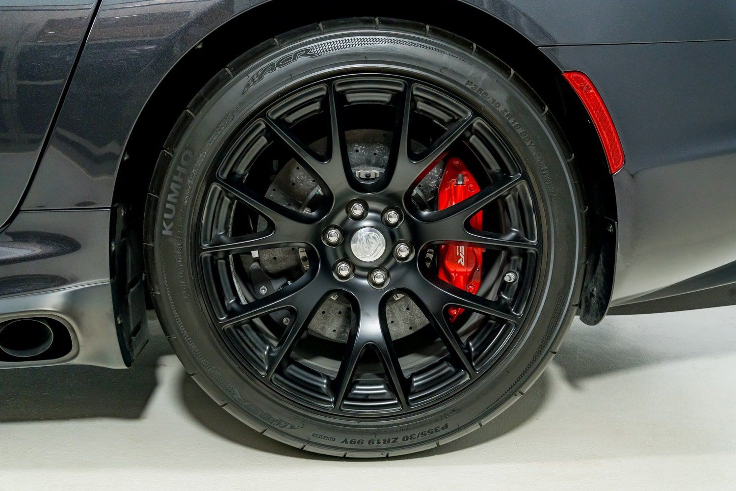 Used 2016 Dodge Viper GTC w/ ACR Package RWD image 13