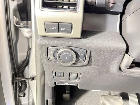 Used 2020 Ford F250 Lariat AWD/4WD image 27
