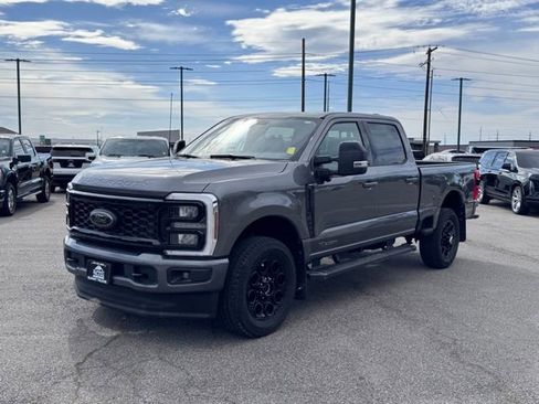 Used 2025 Ford F350 Lariat w/ Black Appearance Package AWD/4WD image 43