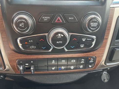 Used 2018 RAM 2500 Laramie image 11