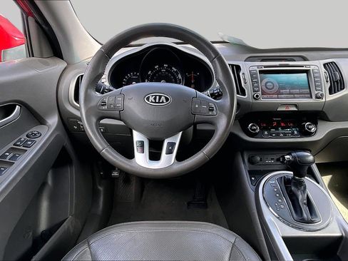Used 2011 Kia Sportage EX w/ Premium Pkg w/Leather Seats FWD image 4