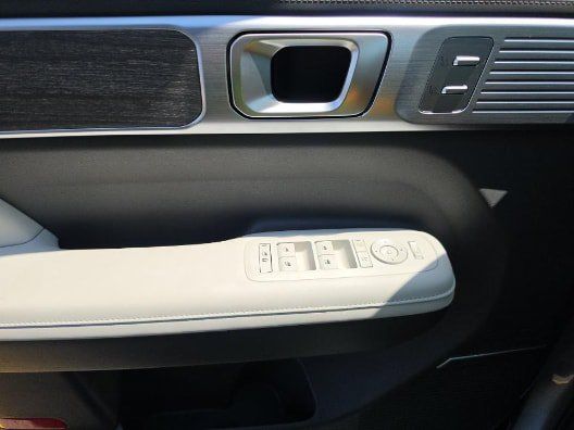 Used 2024 Hyundai Santa Fe Calligraphy FWD image 12