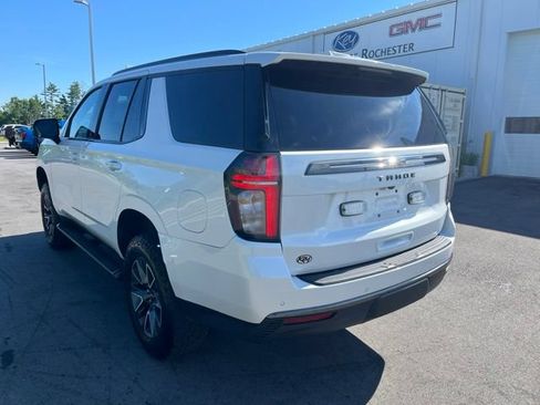 Used 2022 Chevrolet Tahoe Z71 w/ Luxury Package AWD/4WD image 3