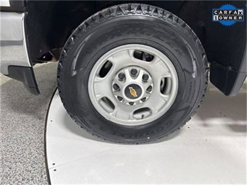 Used 2022 Chevrolet Silverado 2500 LT w/ Convenience Package image 6