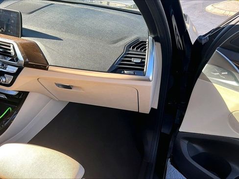 Used 2021 BMW X3 xDrive30e w/ Convenience Package image 25