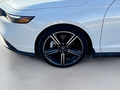 Used 2023 Honda Accord Sport image 30