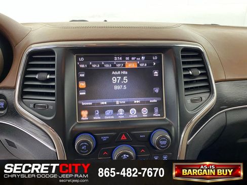 Used 2015 Jeep Grand Cherokee Summit w/ Platinum Series Group AWD/4WD image 21