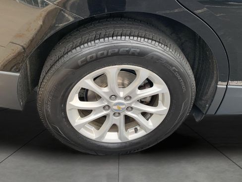 Used 2018 Chevrolet Equinox LT AWD/4WD image 21