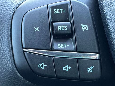 New 2025 Ford Maverick XLT image 19