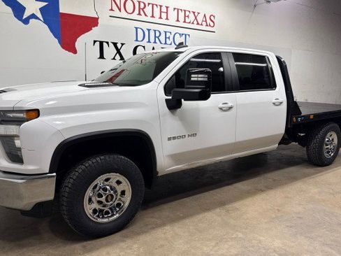 Used 2022 Chevrolet Silverado 2500 LT w/ Convenience Package AWD/4WD image 14