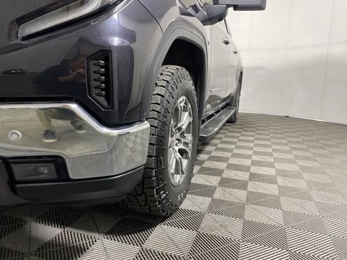 Used 2024 GMC Sierra 1500 SLT w/ SLT Convenience Package image 34