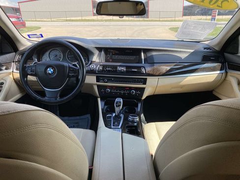 Used 2016 BMW 528i Sedan RWD image 16