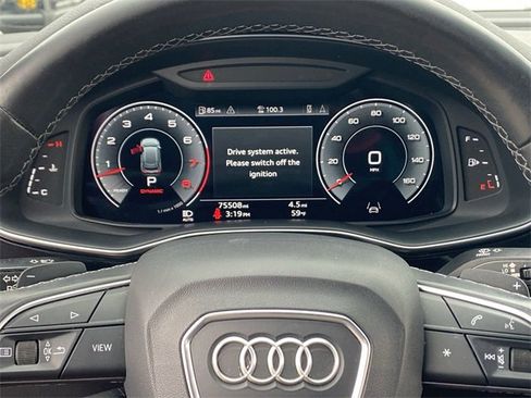 Used 2021 Audi Q8 Premium Plus w/ Premium Plus Package image 26