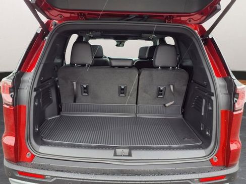 New 2026 GMC Acadia Elevation FWD image 22