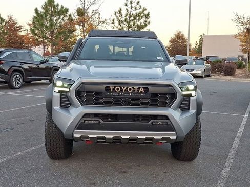 New 2025 Toyota Tacoma Trailhunter image 2