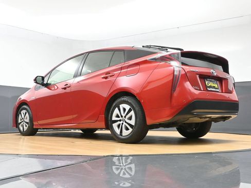 Used 2018 Toyota Prius Two w/ Prius Two Safety Plus Package FWD image 47