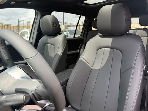 New 2026 Mercedes-Benz GLB 250 4MATIC image 17