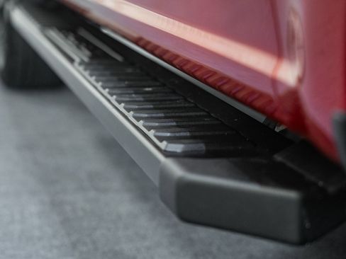 Certified 2023 Ford F150 Lariat w/ Equipment Group 502A High image 17