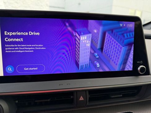 Used 2024 Toyota Prius Limited w/ Limited Premium Package image 11