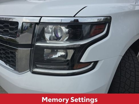 Used 2017 Chevrolet Tahoe LT image 12